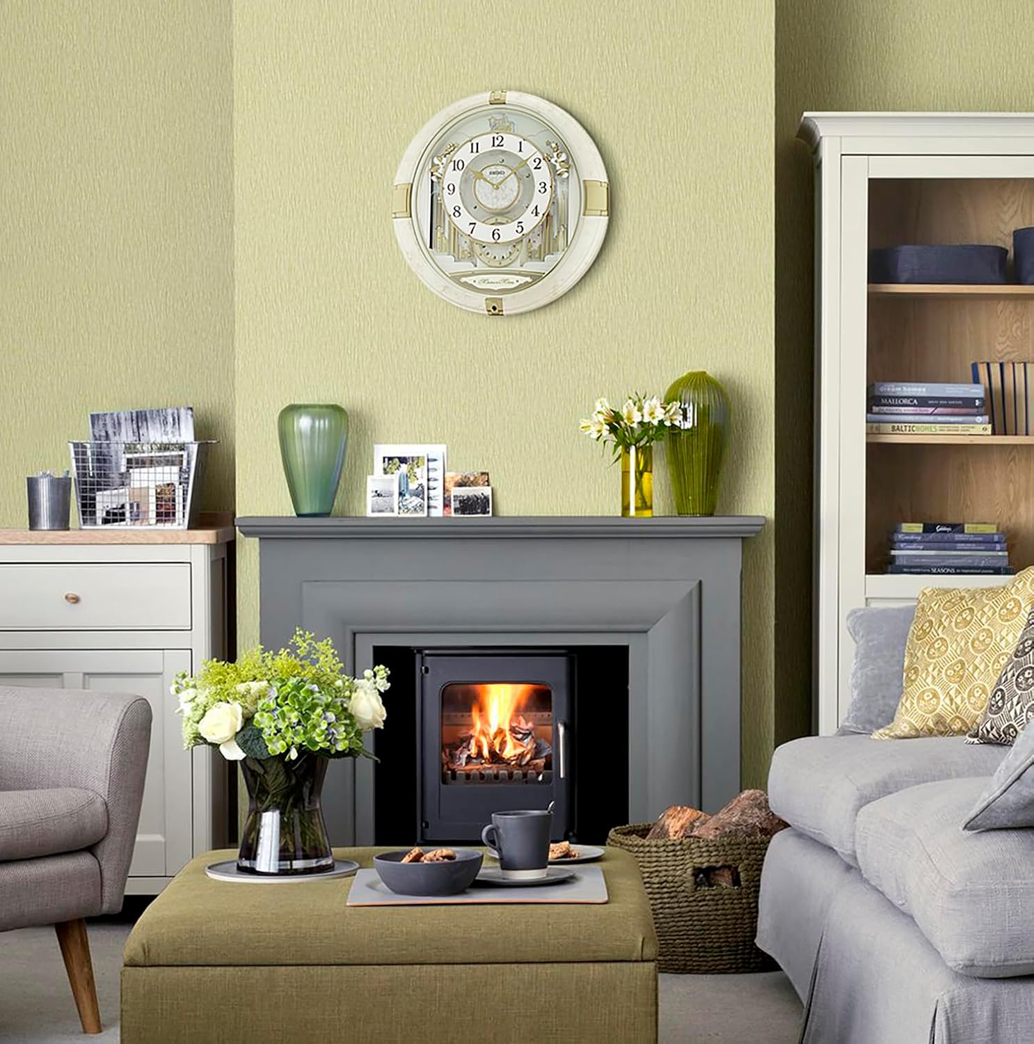 SEIKO Melodies in Motion Musical Wall Clock, Winter Angels - Image 4